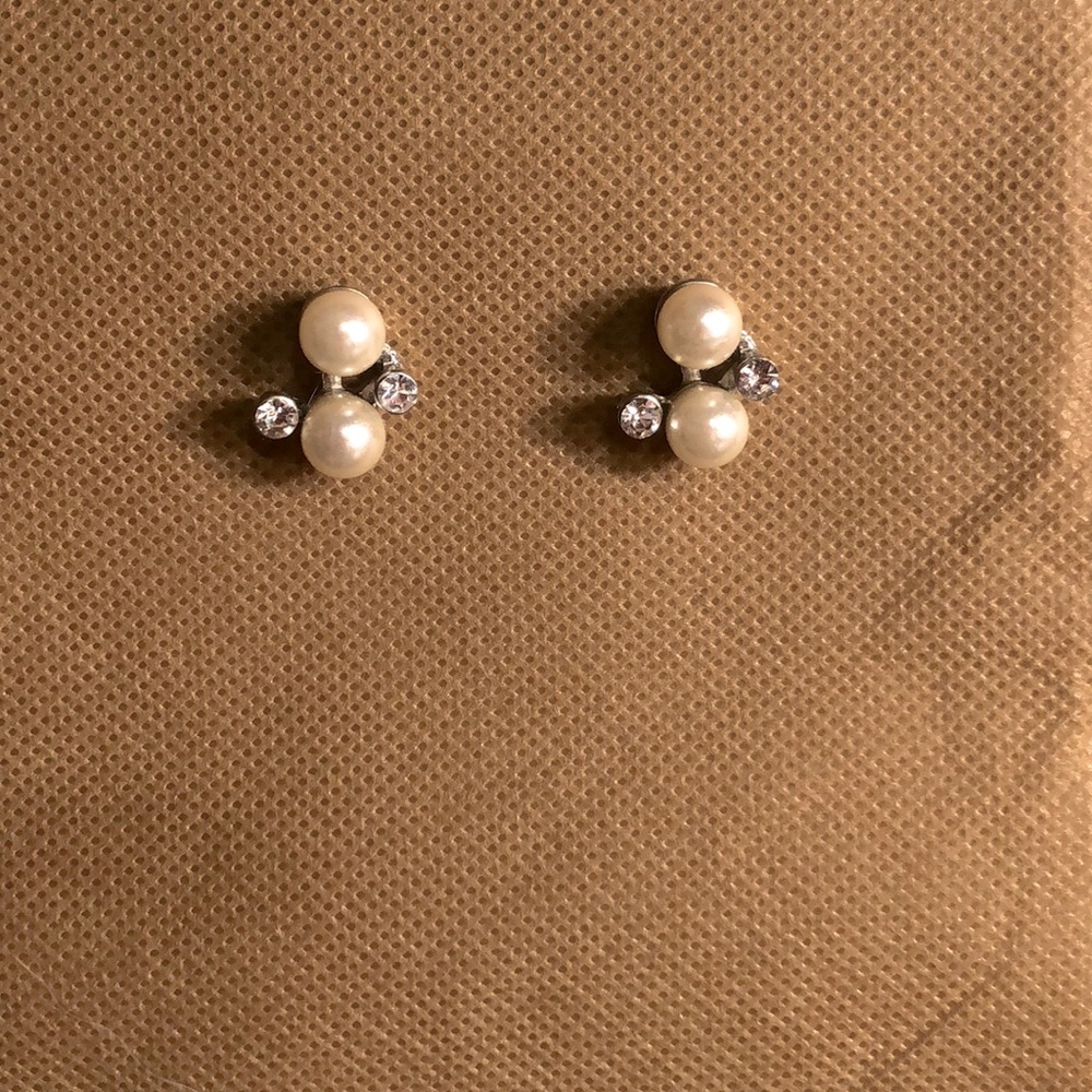 David’s Bridal faux pearl earrings